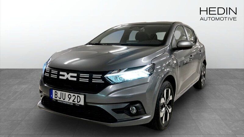 Grå Begagnad 2024 Dacia Sandero Expression Halvkombi | 194 900 kr (Superpris) - Bild 1/4