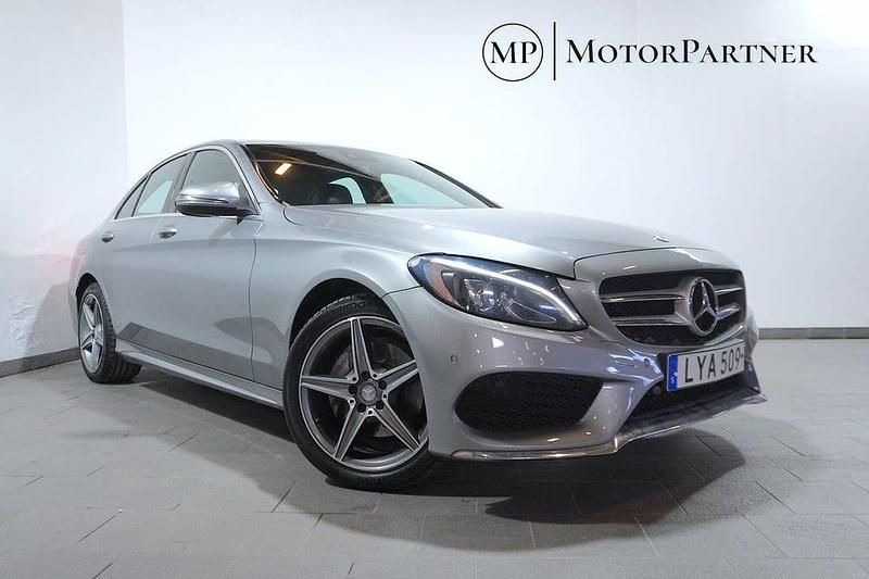 Silver Begagnad 2015 Mercedes C220 AMG Sedan | 199 900 kr (Marknadspris) - Bild 1/4