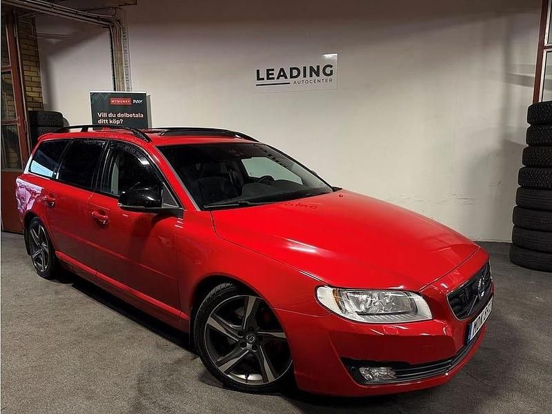 Röd Begagnad 2016 Volvo V70 Dynamic Kombi | 169 900 kr (Lite dyr) - Bild 1/4
