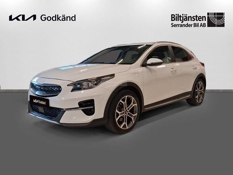 Vit Begagnad 2022 Kia XCeed Advance SUV | 279 900 kr (Lite dyr) - Bild 1/4