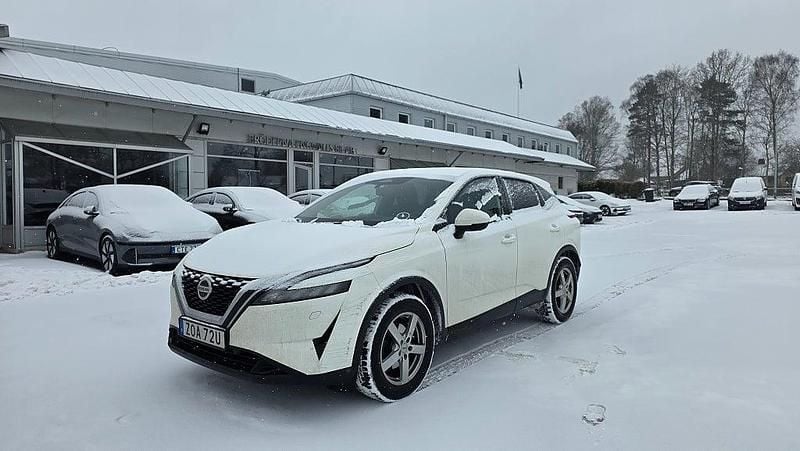 Begagnad Nissan Qashqai 360º 158 HK (116 kW) 2022 Vit SUV