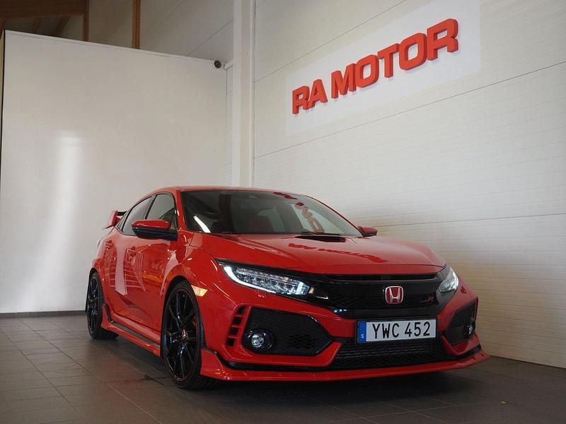 Röd Begagnad 2017 Honda Civic Type R Halvkombi | 359 900 kr (Lite dyr) - Bild 1/3