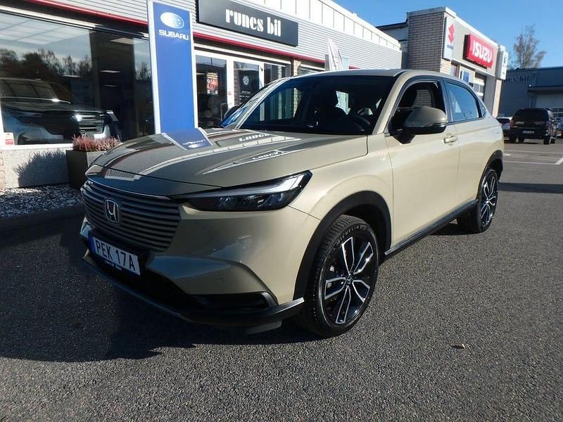 Ljusbrun Begagnad 2022 Honda HR-V Elegance SUV | 287 500 kr (Marknadspris) - Bild 1/4