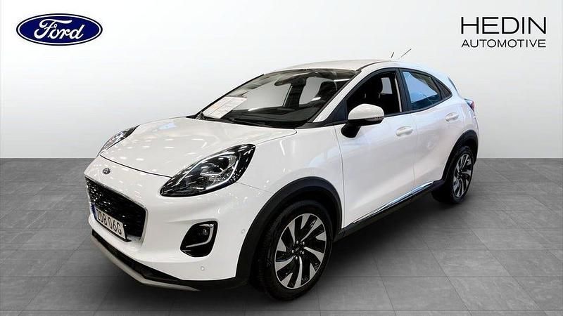 Vit Begagnad 2024 Ford Puma Titanium Halvkombi | 209 000 kr (Bra pris) - Bild 1/4