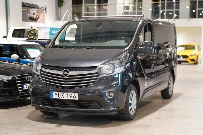 Svart Begagnad 2019 Opel Vivaro Van | 169 900 kr (Marknadspris) - Bild 1/4