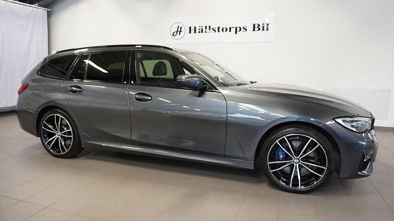 Begagnad BMW 330 M Sport 292 HK (214 kW) 2021 Grå Kombi
