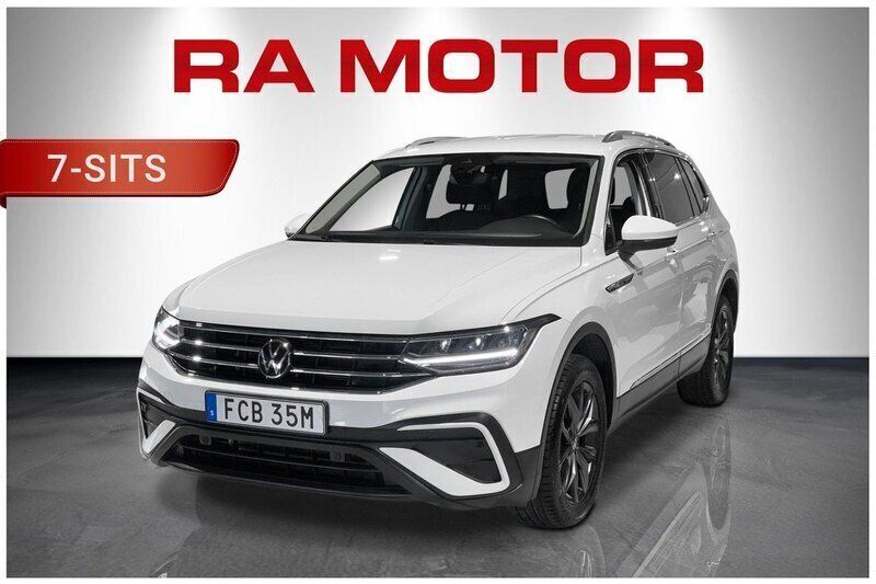Vit Begagnad 2022 VW Tiguan Allspace SUV | 367 800 kr (Marknadspris) - Bild 1/4