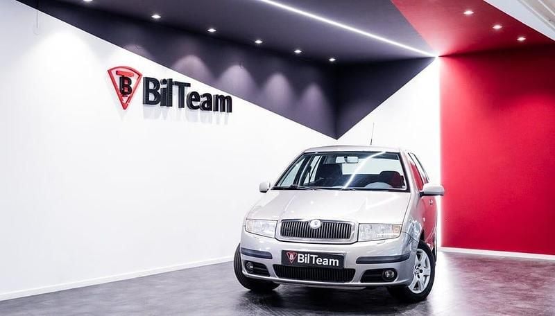 Ljusbrun Begagnad 2006 Skoda Fabia Kombi | 29 900 kr (Marknadspris) - Bild 1/4