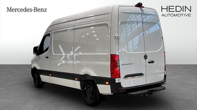 Ny Mercedes 420 11 kW (15 HK) 2025 Vit Pickup