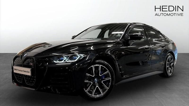 Begagnad BMW i4 Shadowline 400 kW (544 HK) 2023 Svart Sedan