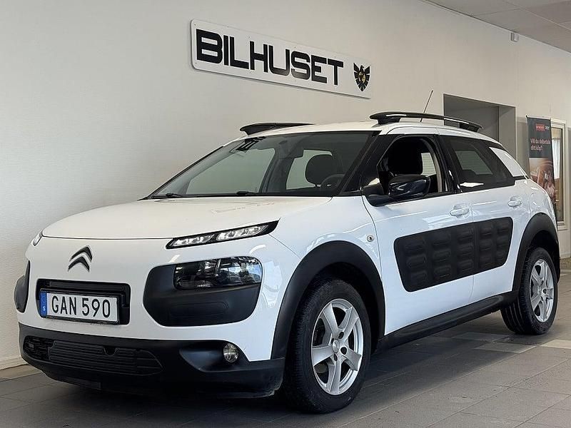 Begagnad Citroën C4 Cactus 99 HK (72 kW) 2015 Vit Halvkombi