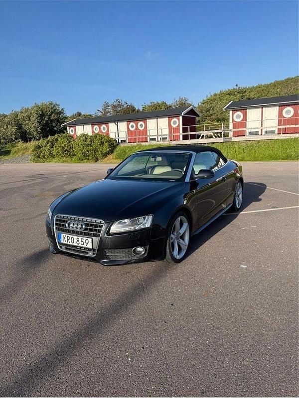 Svart Begagnad 2010 Audi A5 Cabriolet Comfort Cab | 140 900 kr (Bra pris) - Bild 1/4
