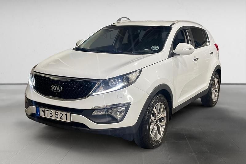 Vit Begagnad 2015 Kia Sportage Comfort SUV | 104 900 kr (Marknadspris) - Bild 1/3