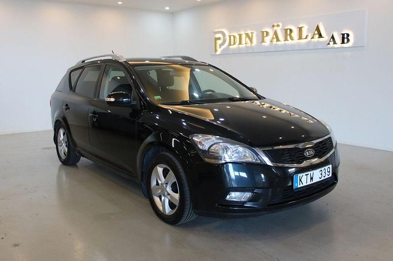 Svart Begagnad 2010 Kia Ceed Sportswagon Kombi | 49 900 kr (Marknadspris) - Bild 1/4