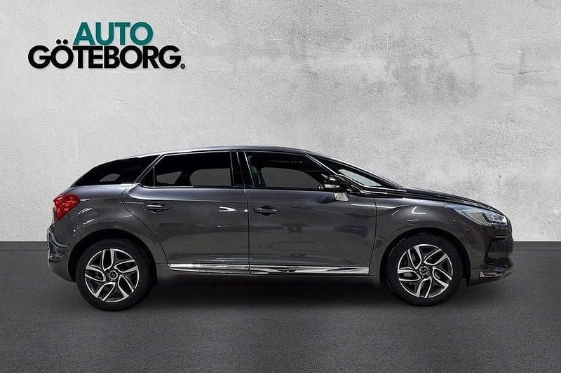 Begagnad DS Automobiles DS5 181 HK (133 kW) 2016 Grå Halvkombi