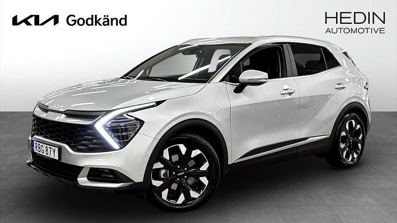 Grå (silver) Begagnad 2024 Kia Sportage Advance SUV | 399 900 kr (Marknadspris) - Bild 1/4