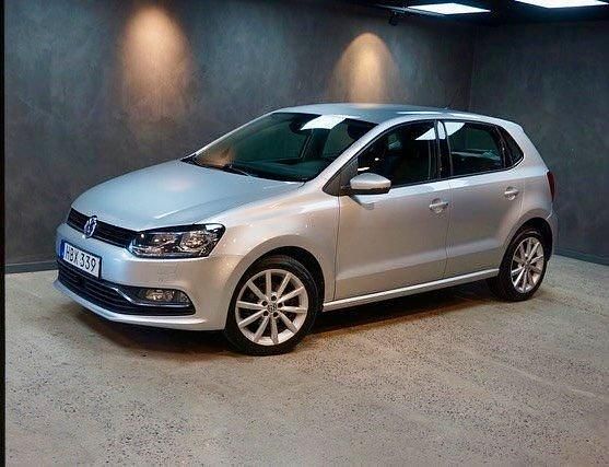 Silver Begagnad 2015 VW Polo Halvkombi | 124 900 kr (Lite dyr) - Bild 1/4