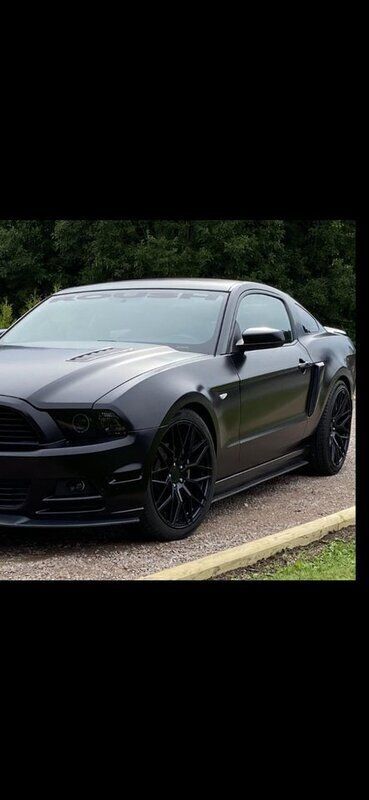 Svart Begagnad 2014 Ford Mustang Sportkupé | 199 000 kr (Marknadspris) - Bild 1/3