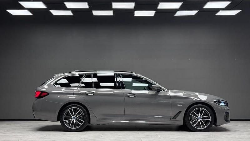 Begagnad BMW 530 M Sport 292 HK (214 kW) 2022 Grå Kombi
