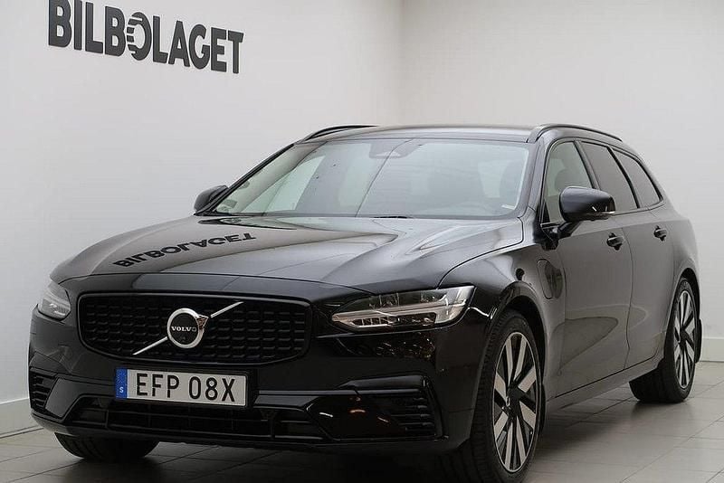 Svart Begagnad 2024 Volvo V90 Plus Kombi | 519 800 kr (Marknadspris) - Bild 1/4