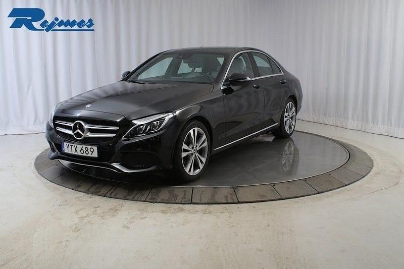 Svart Begagnad 2017 Mercedes C220 Kombi | 244 800 kr (Bra pris) - Bild 1/4