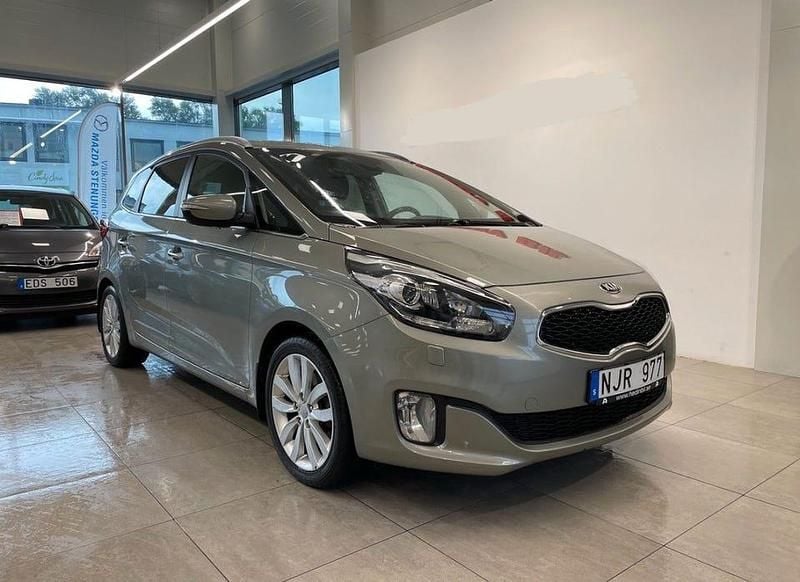 Begagnad 2014 Kia Carens Minibuss | 95 000 kr (Marknadspris) - Bild 1/3