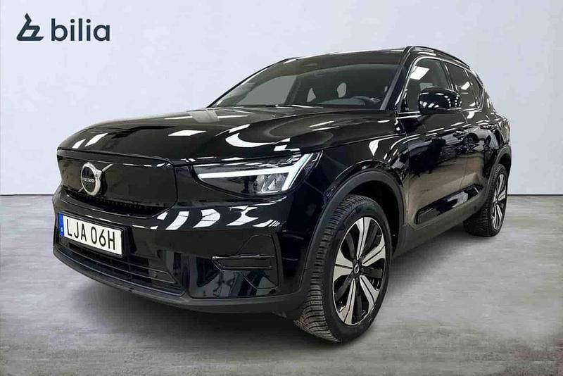 Svart Begagnad 2023 Volvo XC40 Single Motor SUV | 334 900 kr - Bild 1/1