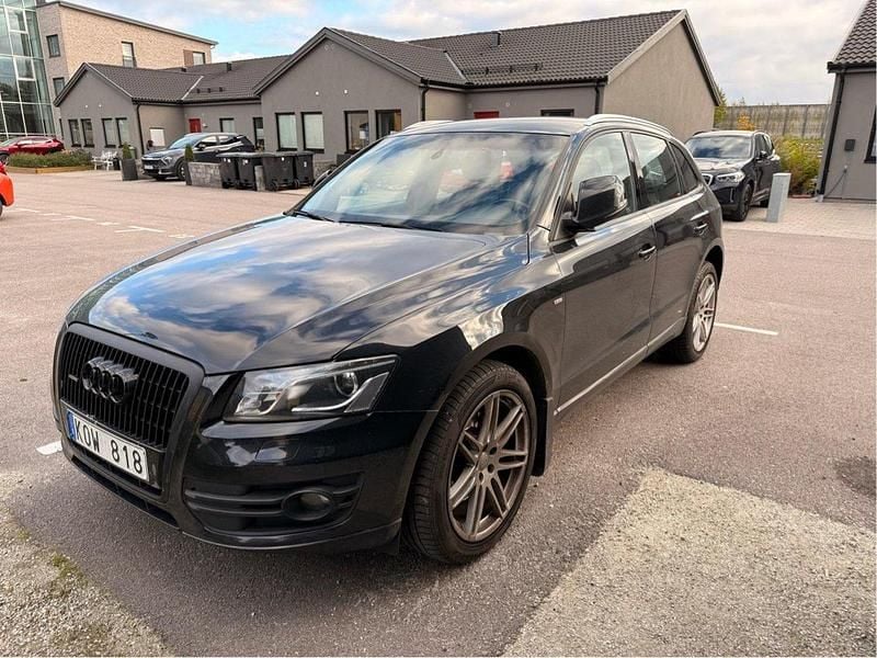 Svart Begagnad 2010 Audi Q5 S-Line SUV | 102 000 kr (Marknadspris) - Bild 1/4