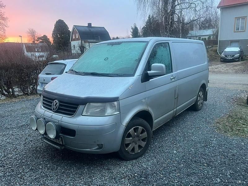 Silver Begagnad 2008 VW Transporter Van | 55 000 kr - Bild 1/3