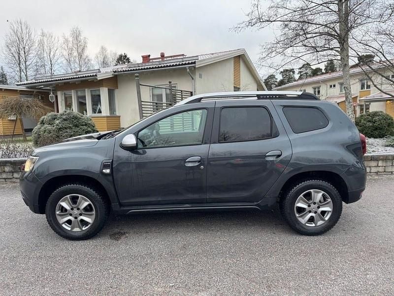 Grå Begagnad 2018 Dacia Duster SUV | 119 000 kr (Bra pris) - Bild 1/4