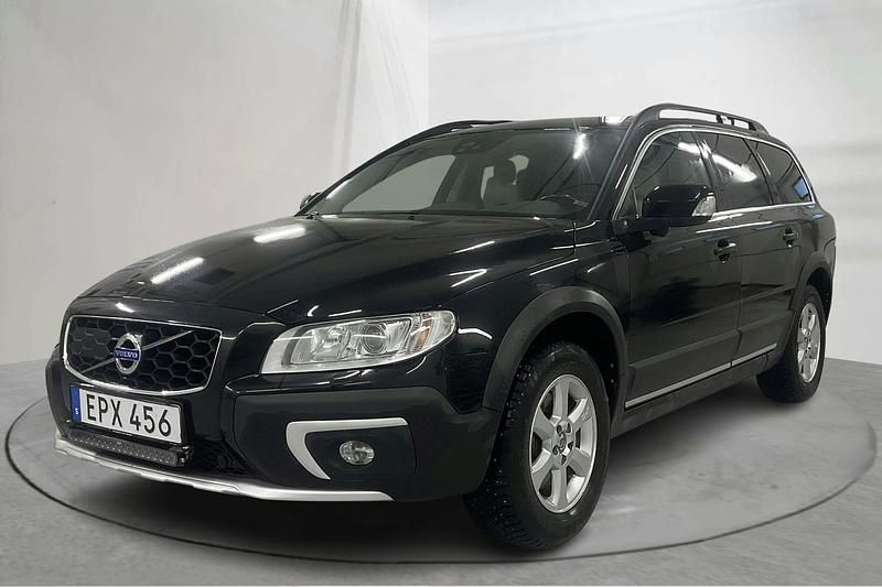 Svart Begagnad 2015 Volvo XC70 Momentum | 173 500 kr (Bra pris) - Bild 1/4