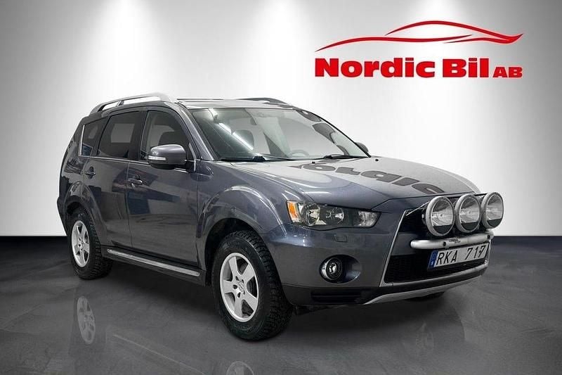Begagnad 2010 Mitsubishi Outlander Comfort Edition SUV | 79 900 kr (Marknadspris) - Bild 1/4