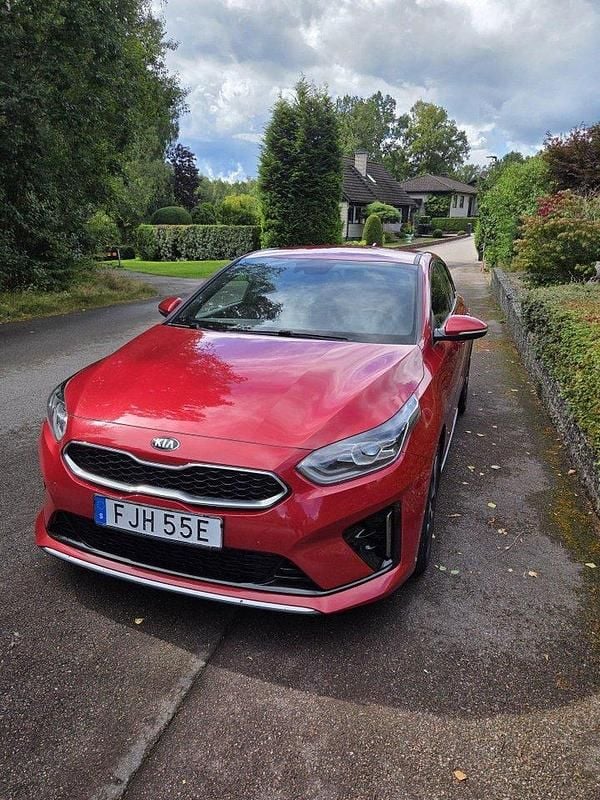 Begagnad 2019 Kia ProCeed GT Halvkombi | 167 999 kr - Bild 1/4
