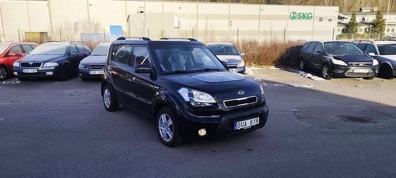 Svart Begagnad 2009 Kia Soul SUV | 39 900 kr (Marknadspris) - Bild 1/4
