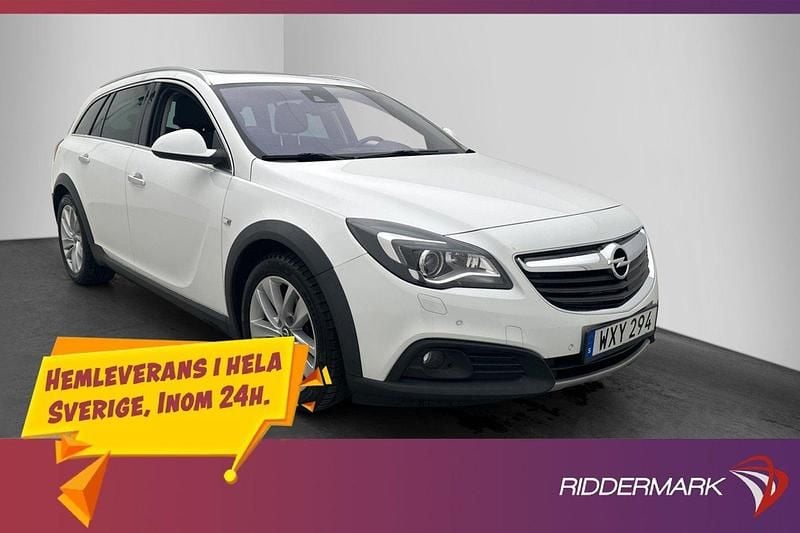 Vit Begagnad 2017 Opel Insignia Country Tourer Business Kombi | 149 800 kr - Bild 1/3