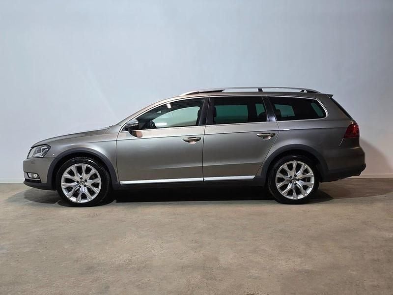 Begagnad VW Passat Alltrack 177 HK (130 kW) 2015 Brun Kombi