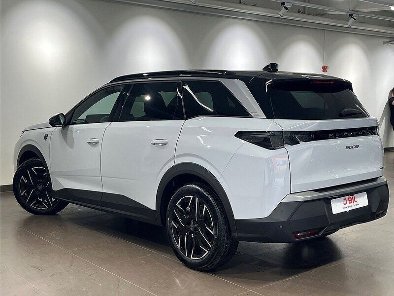 Vit okenite Ny 2024 Peugeot 5008 GT Minibuss | 569 900 kr - Bild 1/3