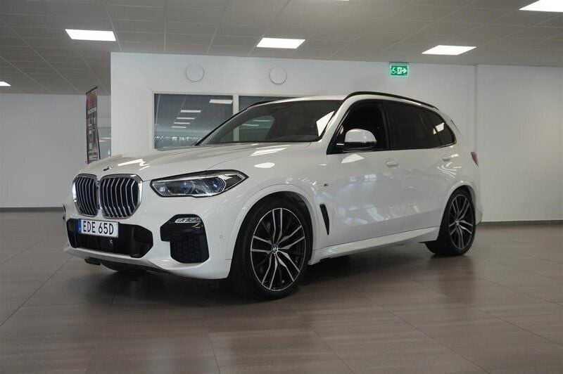 Okänd Begagnad 2019 BMW X5 M Sport SUV | 589 800 kr (Lite dyr) - Bild 1/4