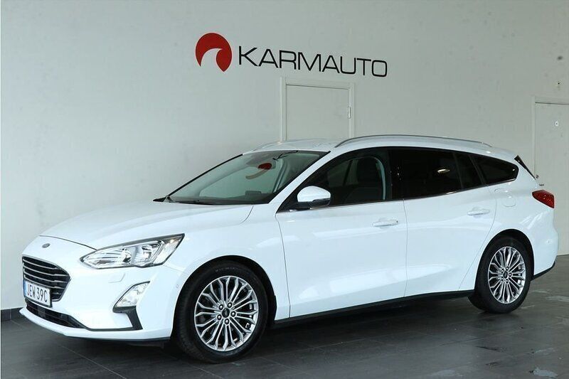 Vit Begagnad 2019 Ford Focus Kombi | 174 900 kr (Marknadspris) - Bild 1/4