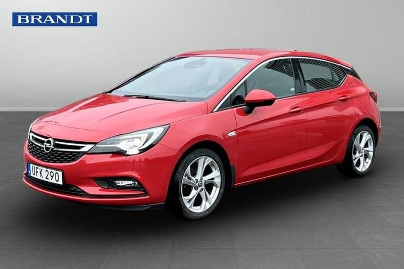 Begagnad Opel Astra Dynamic 126 HK (92 kW) 2016 Röd Halvkombi