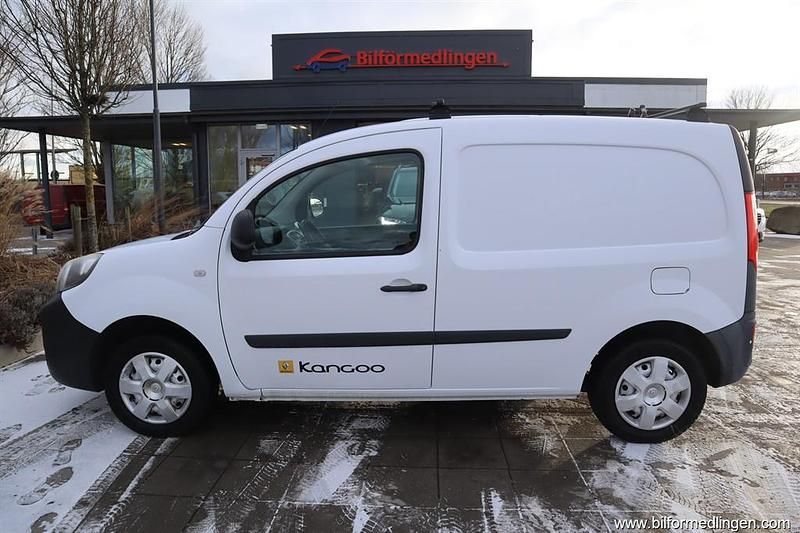 Svart Begagnad 2013 Renault Kangoo Pickup | 54 900 kr (Marknadspris) - Bild 1/4