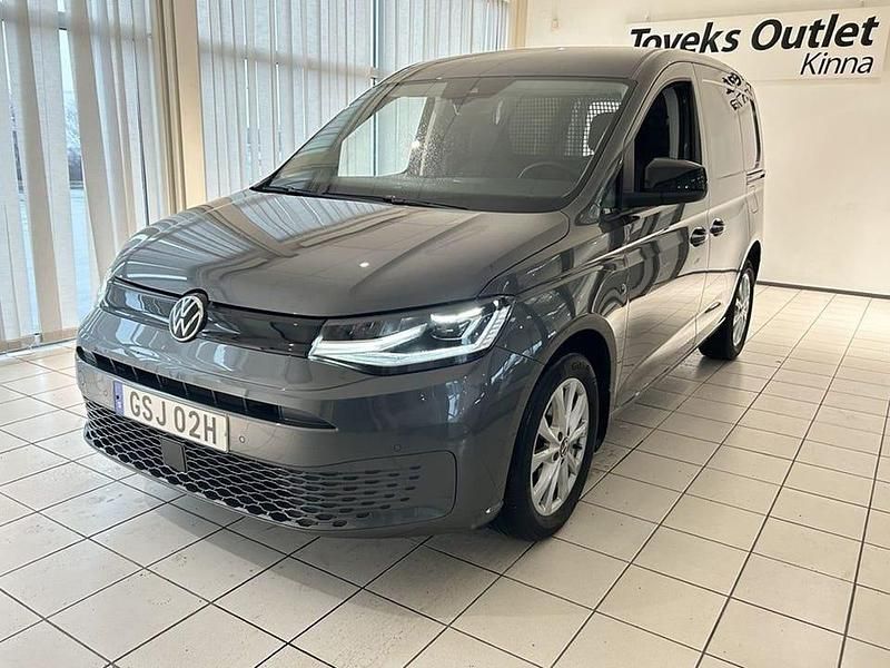 Grå Begagnad 2024 VW Caddy Minibuss | 339 900 kr (Lite dyr) - Bild 1/4