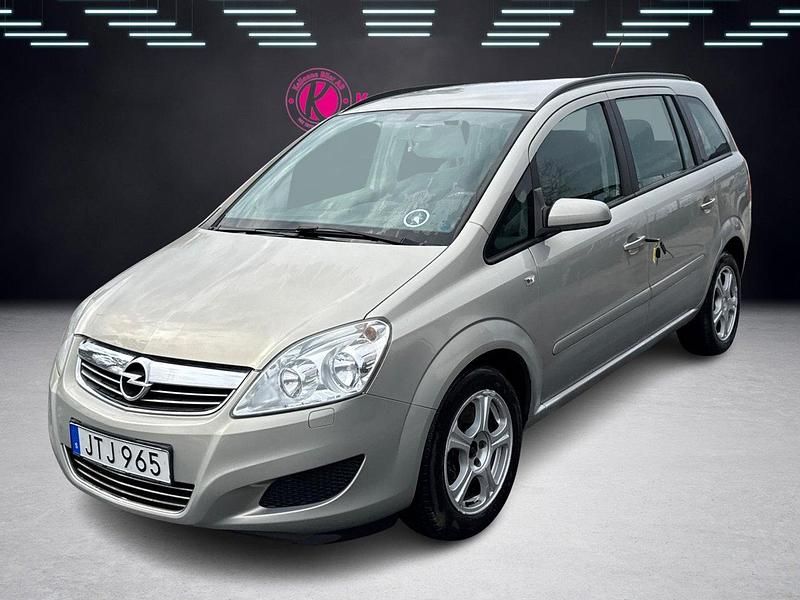 Grå Begagnad 2009 Opel Zafira Minibuss | 24 900 kr - Bild 1/4