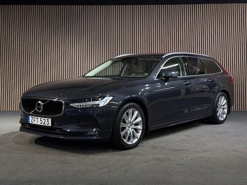 Grå Begagnad 2018 Volvo V90 Kombi | 247 900 kr (Bra pris) - Bild 1/4