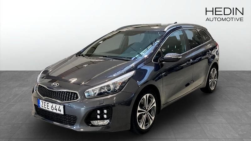 Grå (grey) Begagnad 2018 Kia Ceed Sportswagon GT-Line Kombi | 149 900 kr (Marknadspris) - Bild 1/4