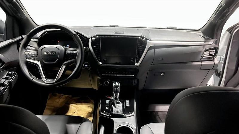 Ny Isuzu D-Max 163 HK (119 kW) 2025 Vit Pickup