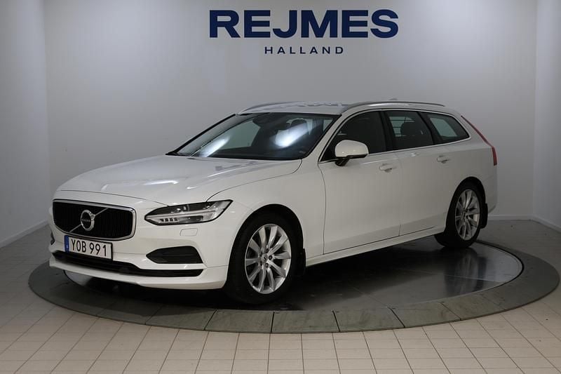 Begagnad Volvo V90 Momentum 192 HK (141 kW) 2018 Vit Kombi