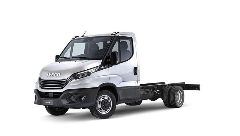 Vit Begagnad 2024 Iveco Daily Pickup | 647 625 kr - Bild 1/1