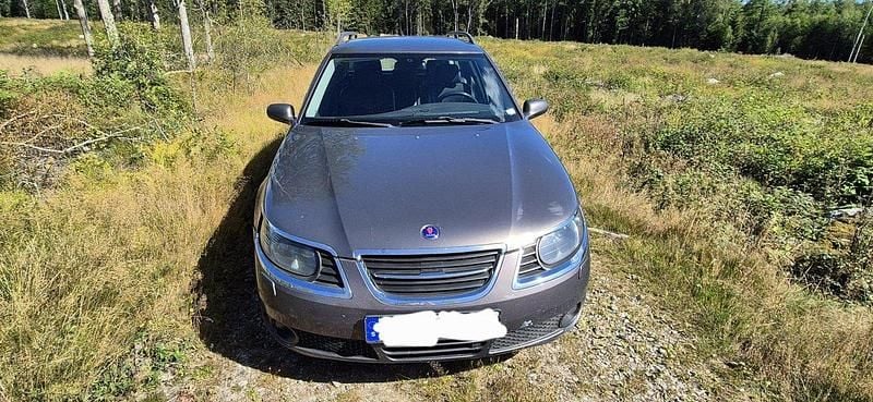 Brun Begagnad 2006 Saab 9-5 Aero Kombi | 30 000 kr (Bra pris) - Bild 1/4