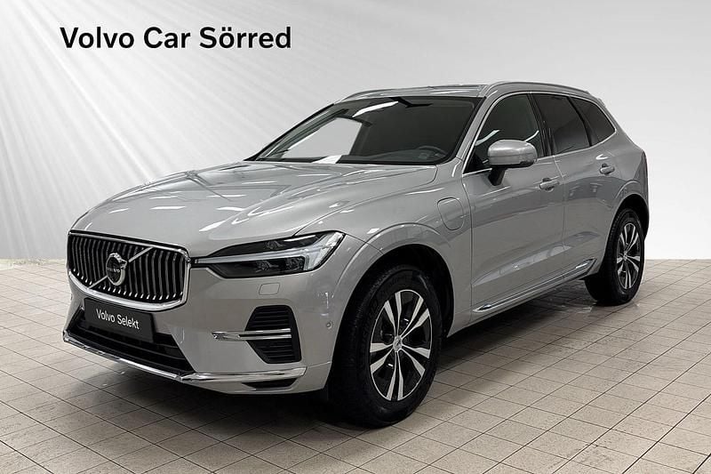 Silver Begagnad 2024 Volvo XC60 Core SUV | 509 000 kr (Bra pris) - Bild 1/3